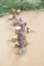 Load image into Gallery viewer, Small Jungle Perch