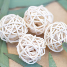 Load image into Gallery viewer, Small Rattan ball (pack of 3)
