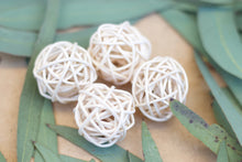 Load image into Gallery viewer, Big Rattan Ball (pack of 3)
